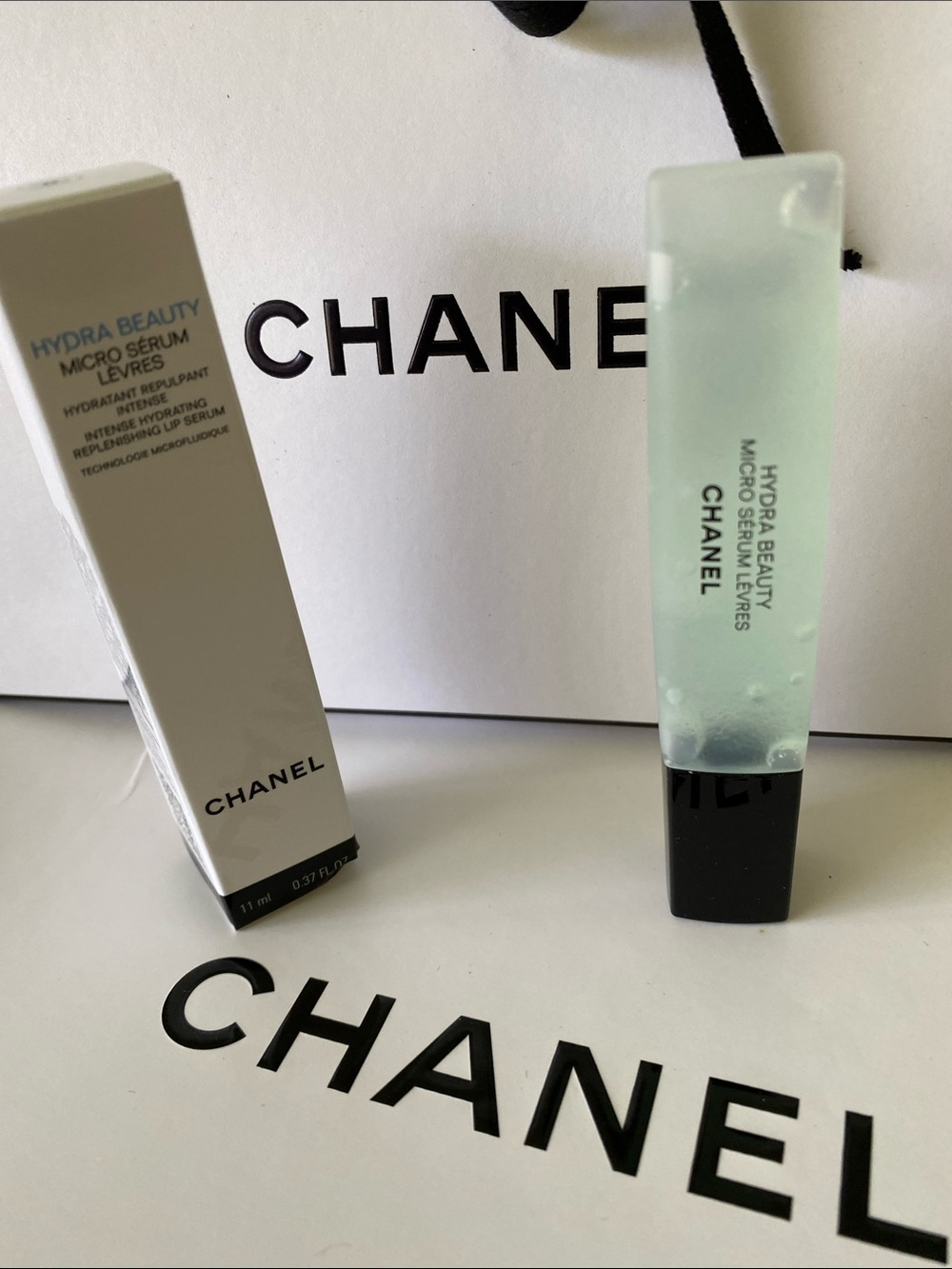 Chanel Hydra Beauty Micro Lip Serum